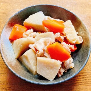 里芋と豚肉の煮物